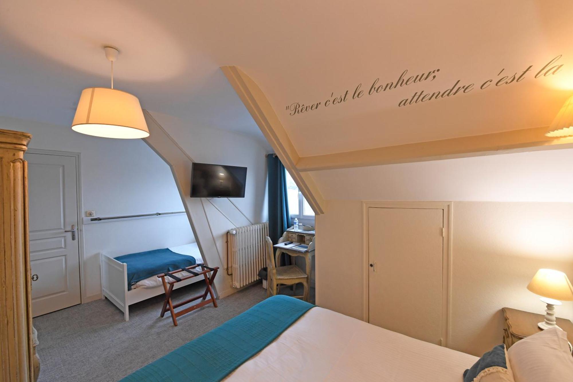 אגון קוטוויל Cit'Hotel La Villa Julia מראה חיצוני תמונה