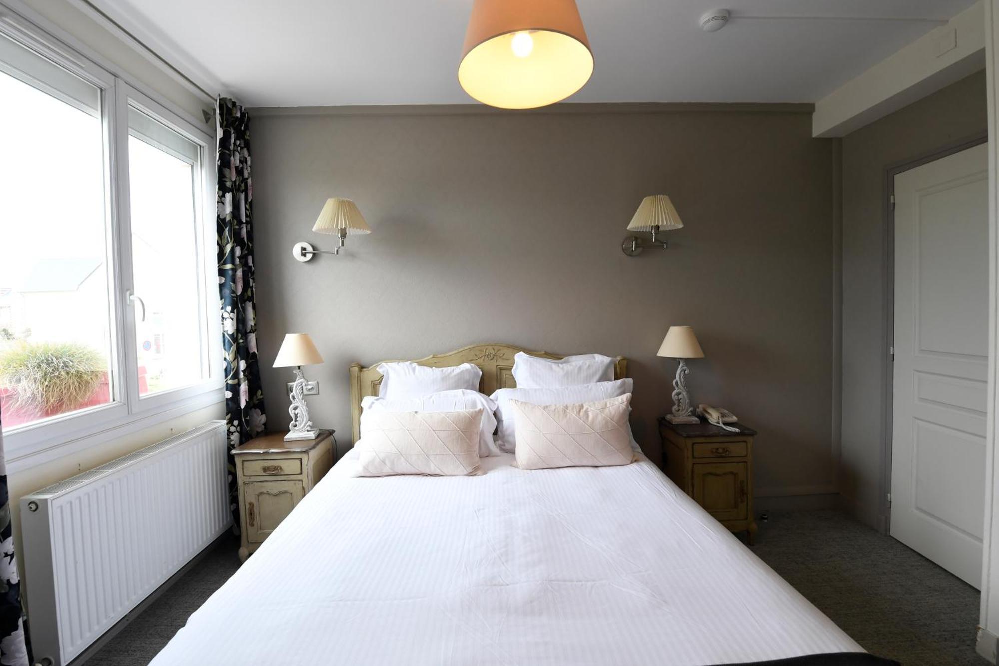 אגון קוטוויל Cit'Hotel La Villa Julia מראה חיצוני תמונה