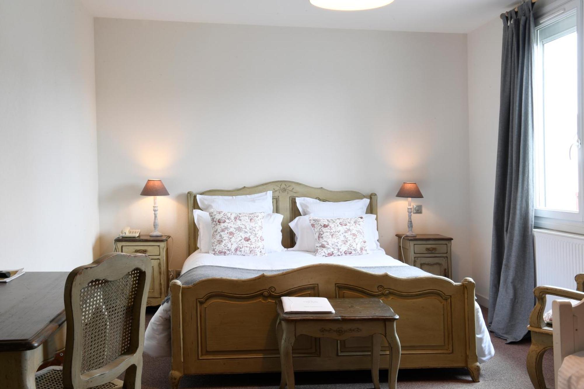 אגון קוטוויל Cit'Hotel La Villa Julia מראה חיצוני תמונה