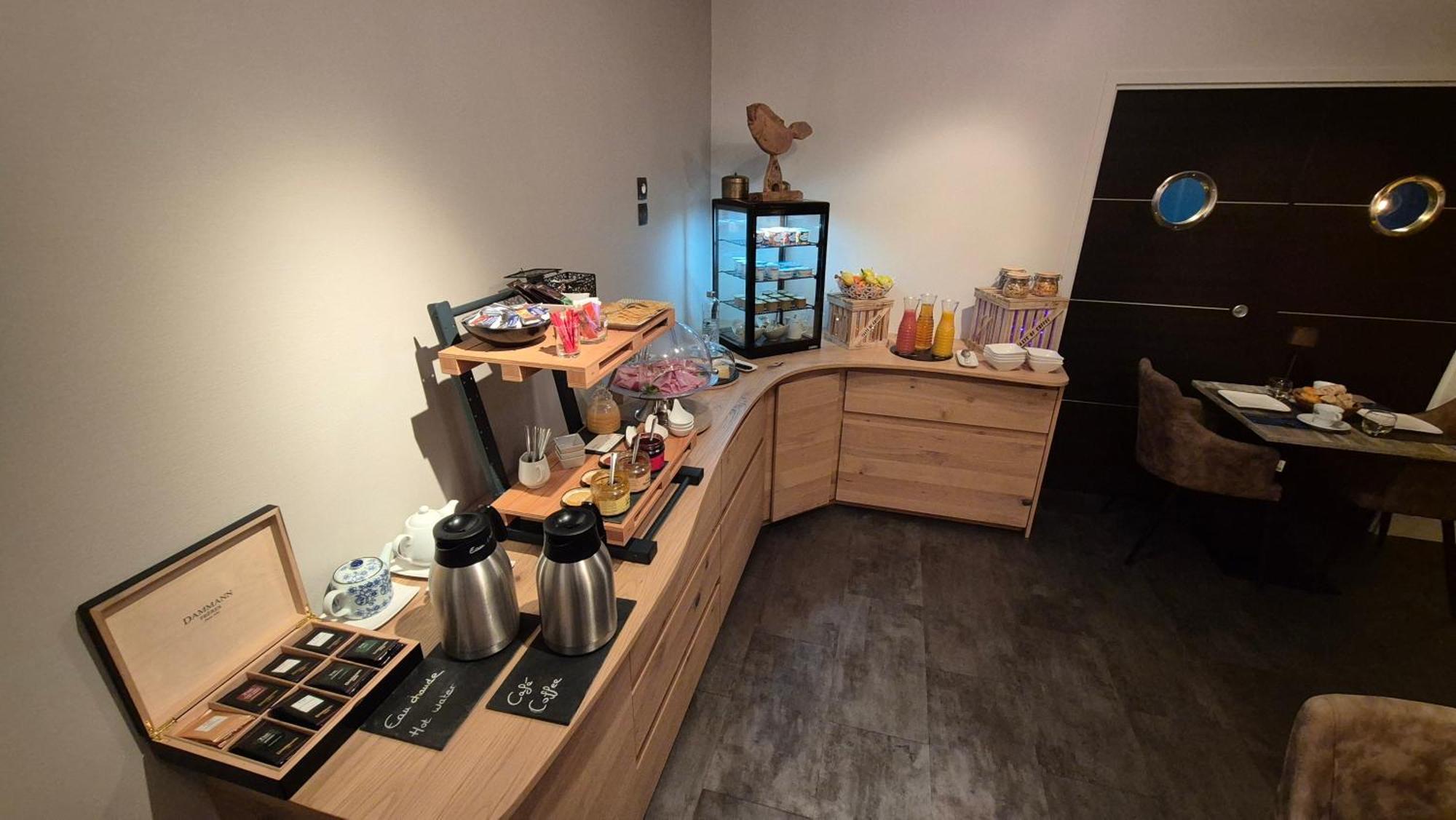 אגון קוטוויל Cit'Hotel La Villa Julia מראה חיצוני תמונה